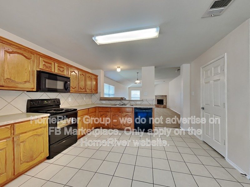 3-Bedroom | Garage | Near The Harbor. property image