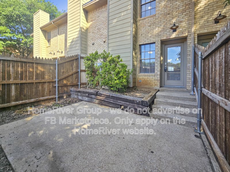 2 BR Duplex | Fenced Yard | Fridge, Washer, and Dryer | property image