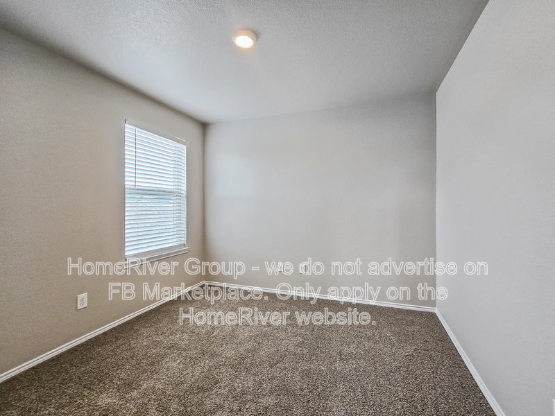 Available Now! | Pet Friendly | Fenced Yard property image