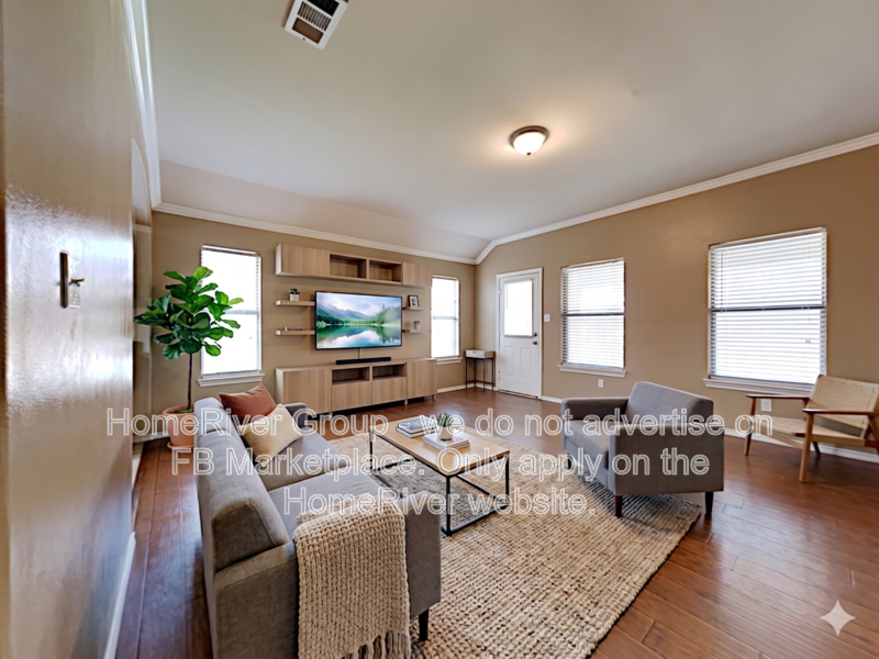 Built-in Oven | Washer, Dryer, Fridge | Pet-Friendly. property image