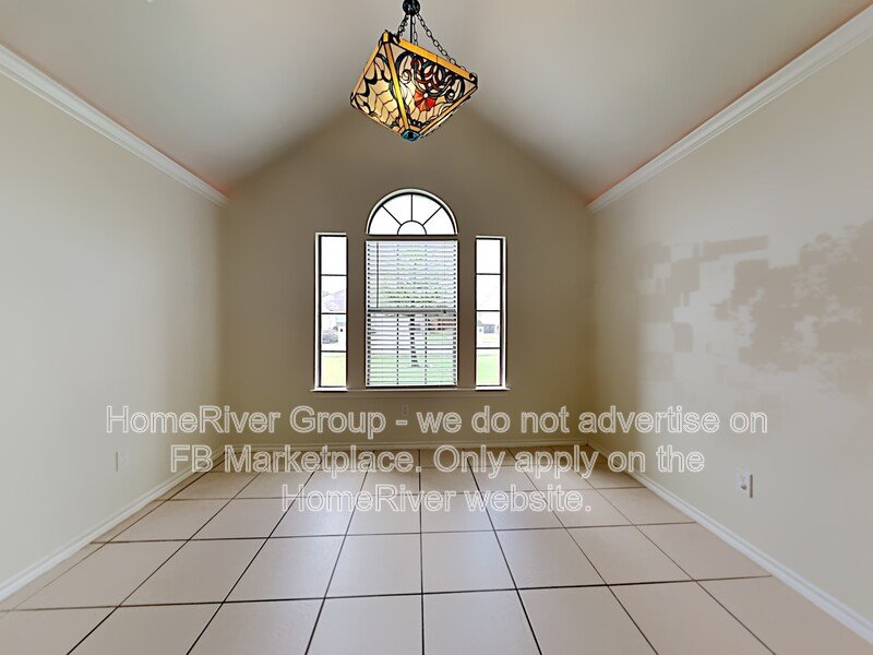 Built-in Oven | Washer, Dryer, Fridge | Pet-Friendly. property image
