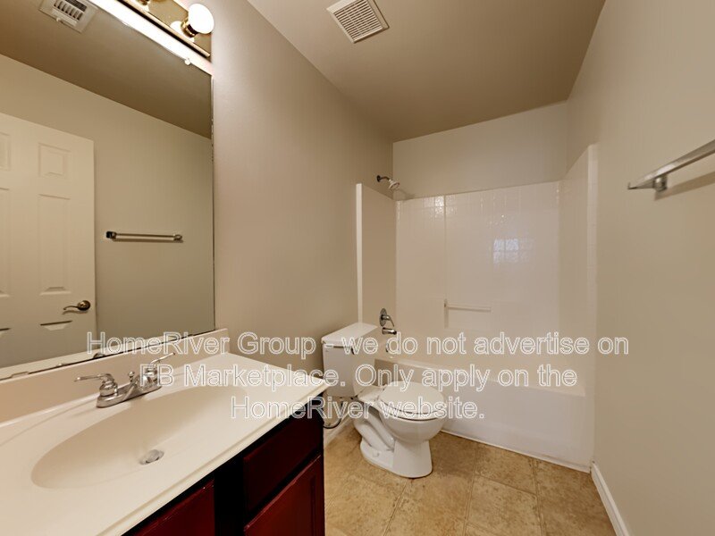Built-in Oven | Washer, Dryer, Fridge | Pet-Friendly. property image
