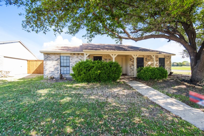 Available Now! | Pet Friendly property image