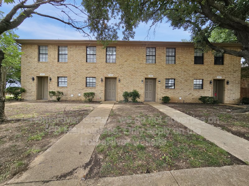 2 BR Duplex | Fenced Yard | Fridge, Washer, and Dryer | property image