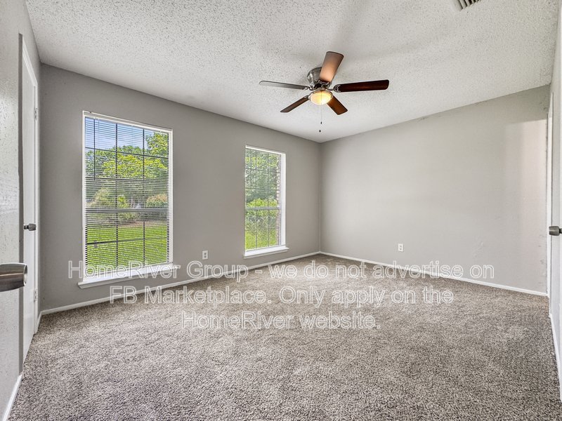 Pet Friendly  | Available Now | property image