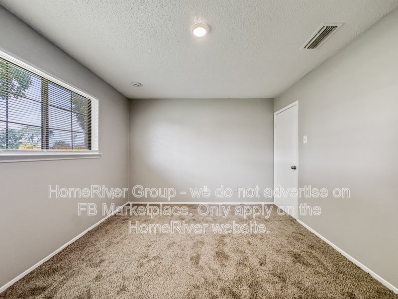 Pet Friendly  | Available Now | property image
