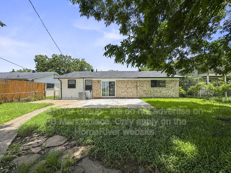 Pet Friendly  | Available Now | property image