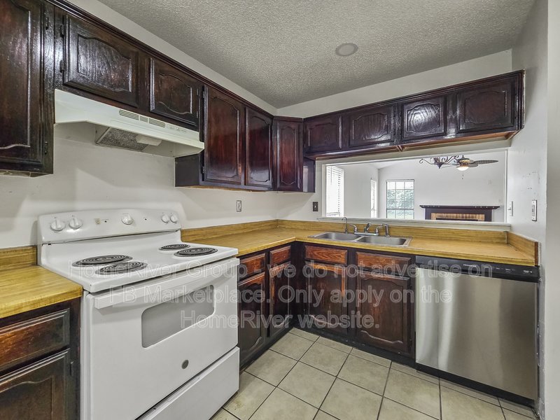 3 BR Home | Fenced Yard | Fireplace property image