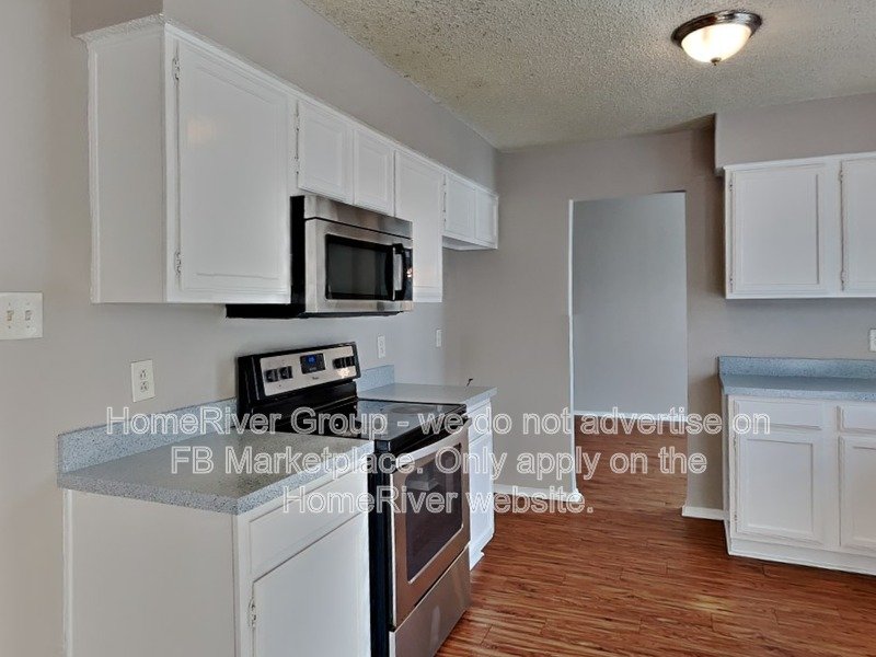 1105 Geneva Ct property image