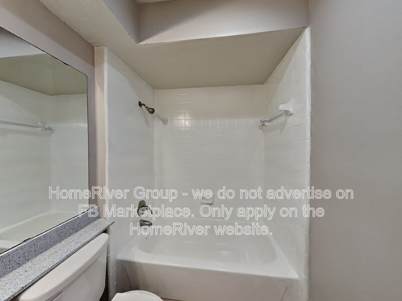 1105 Geneva Ct property image