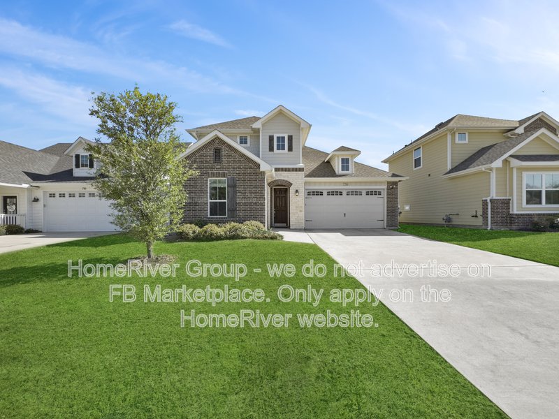 3 BR Home | Quartz Countertops | Gas Burners | Fenced Yard property image