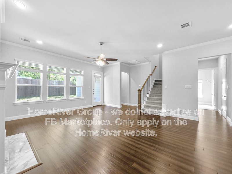 3 BR Home | Quartz Countertops | Gas Burners | Fenced Yard property image