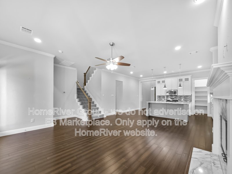 3 BR Home | Quartz Countertops | Gas Burners | Fenced Yard property image
