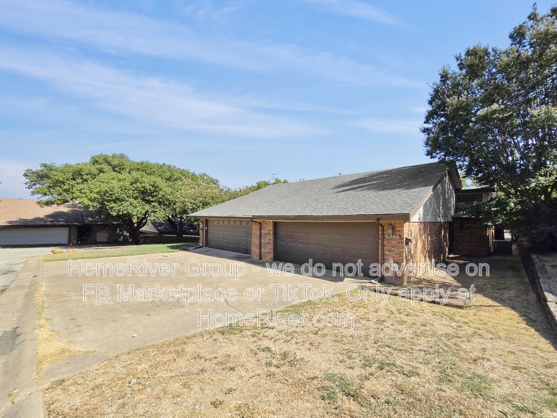 Fireplace | Fenced Back yard | Built-in Wet Bar | Attached Two-car Gar property image