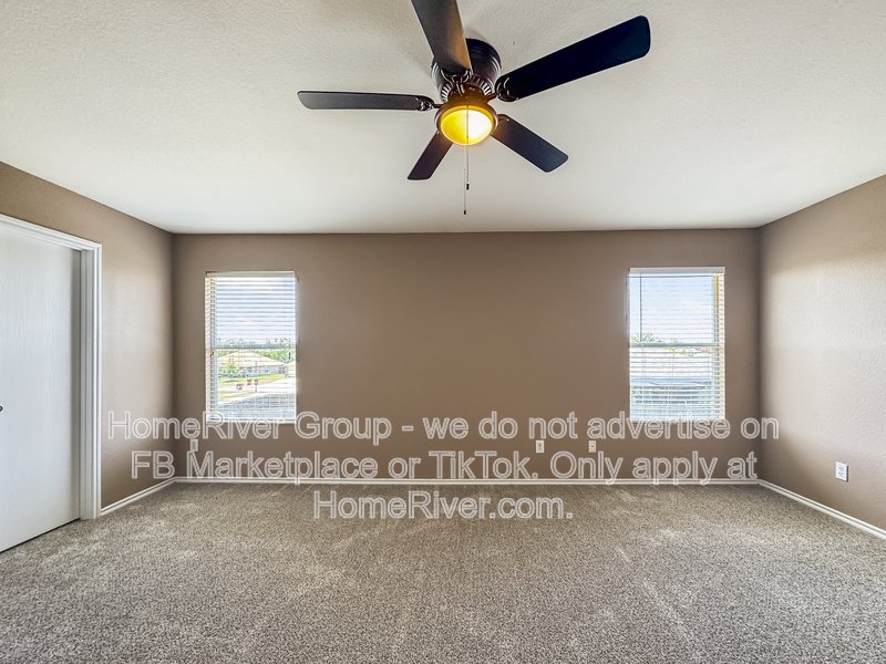 4 Bedroom | Large Backyard | Pet-Friendly property image