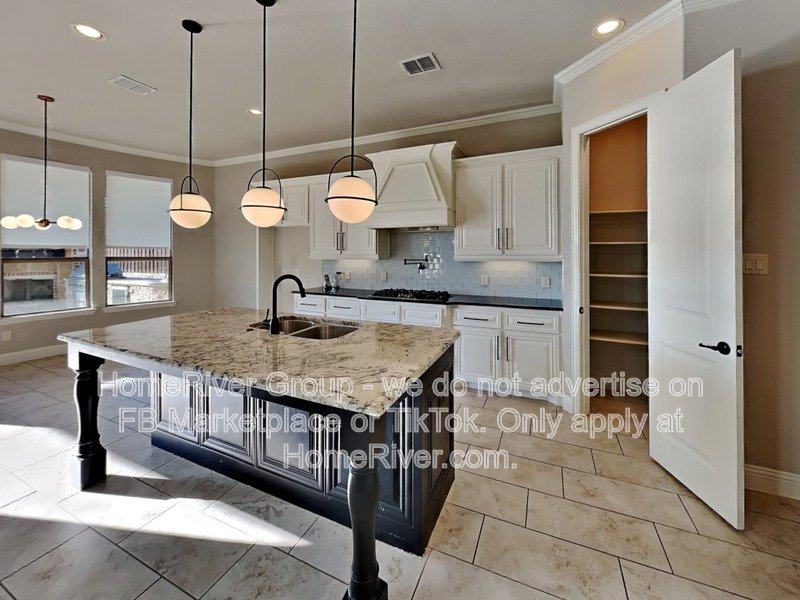 5 BR Home | Private Pool | Outdoor Kitchen | Basketball Court | property image