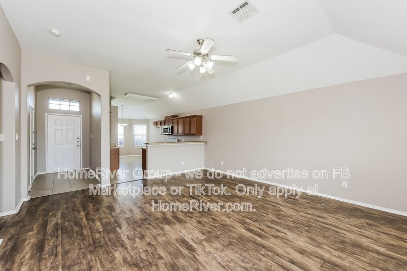 Available Now | Pets Welcome | Fridge Included property image