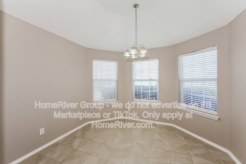 Available Now | Pets Welcome | Fridge Included property image