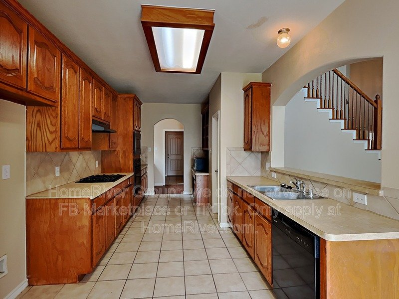 Craig Ranch - 5 beds 3 Baths! Refrigerator! property image