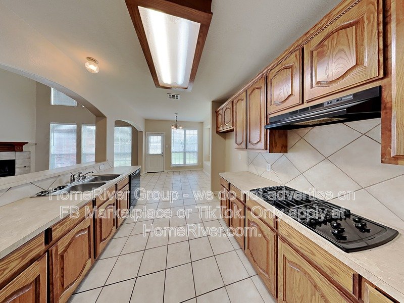 Craig Ranch - 5 beds 3 Baths! Refrigerator! property image