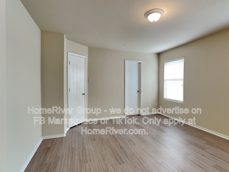 Great Location! Private fenced yard 2 Community Pools &amp;amp;amp;amp;amp;amp;amp;amp;amp;amp;a property image