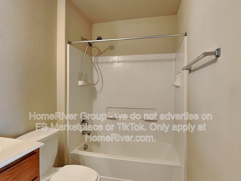 Great Location! Private fenced yard 2 Community Pools &amp;amp;amp;amp;amp;amp;amp;amp;amp;amp;a property image