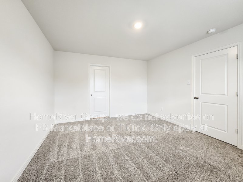Pet Friendly | Fenced Yard | Fridge Included property image