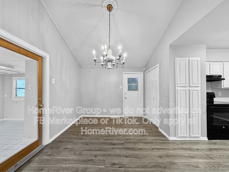 3 BR Home | Fireplace | Pet-Friendly | property image