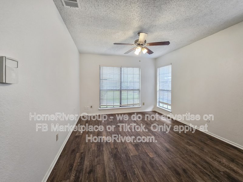 3 BR Home | Fenced Yard | Fireplace property image