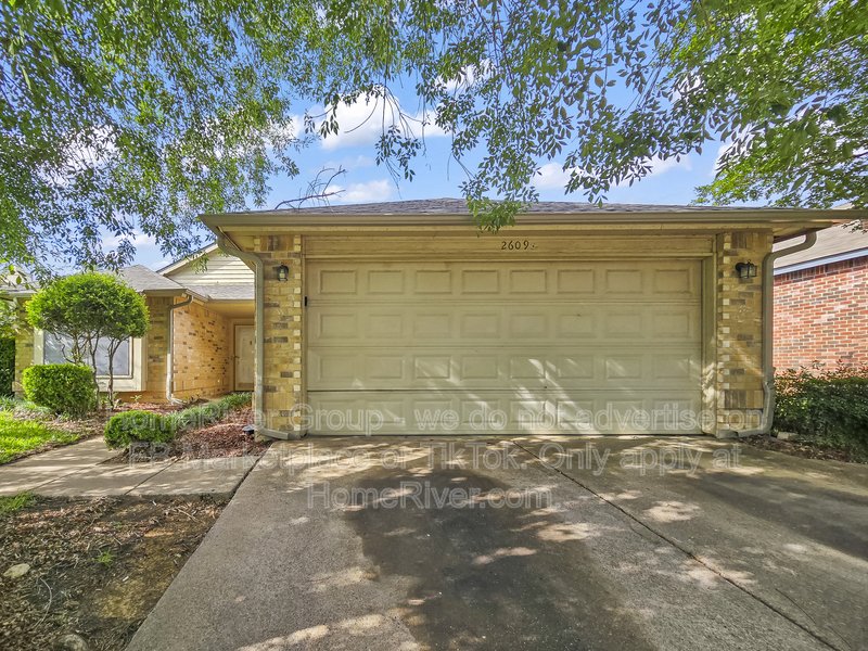 3 BR Home | Fenced Yard | Fireplace property image