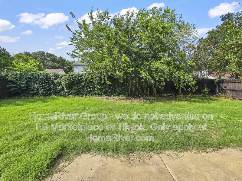 3 BR Home | Fenced Yard | Fireplace property image
