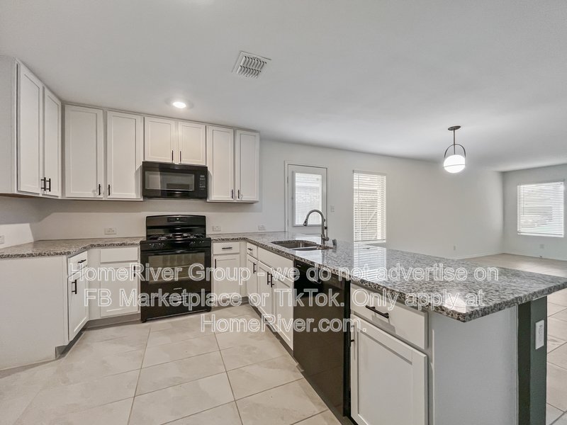 Available Now | Pet Friendly | Fenced Yard property image