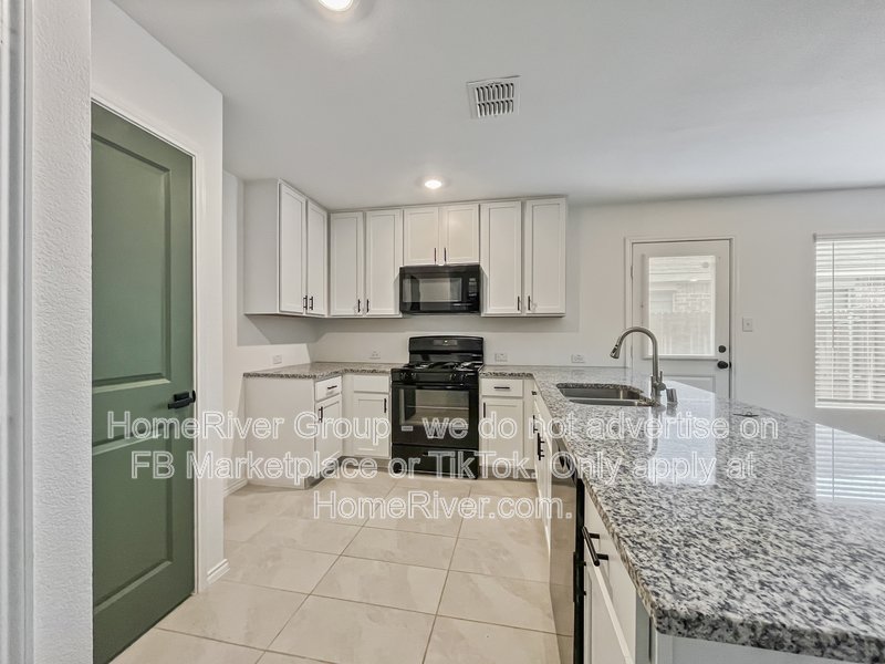 Available Now | Pet Friendly | Fenced Yard property image