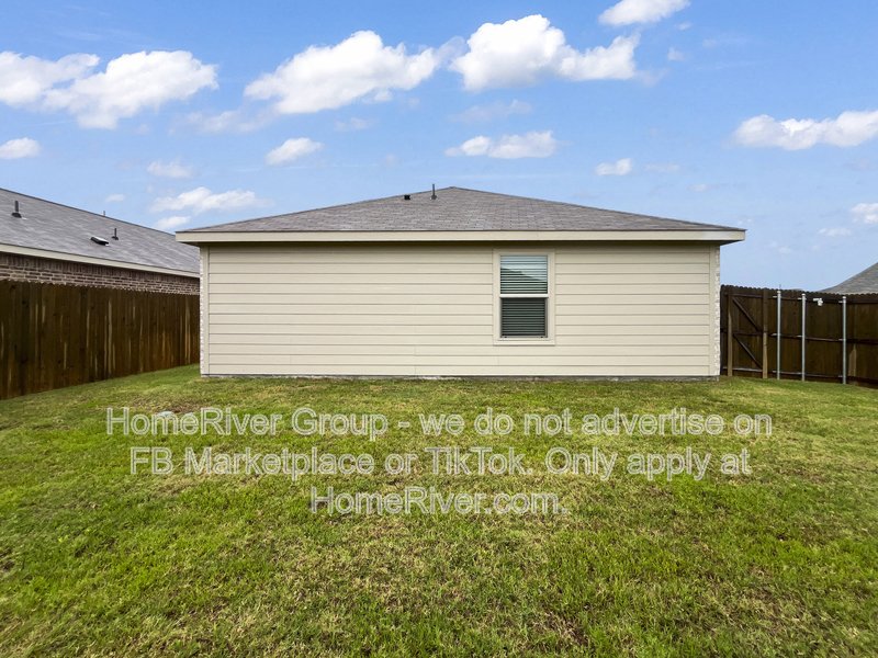 Available Now | Pet Friendly | Fenced Yard property image