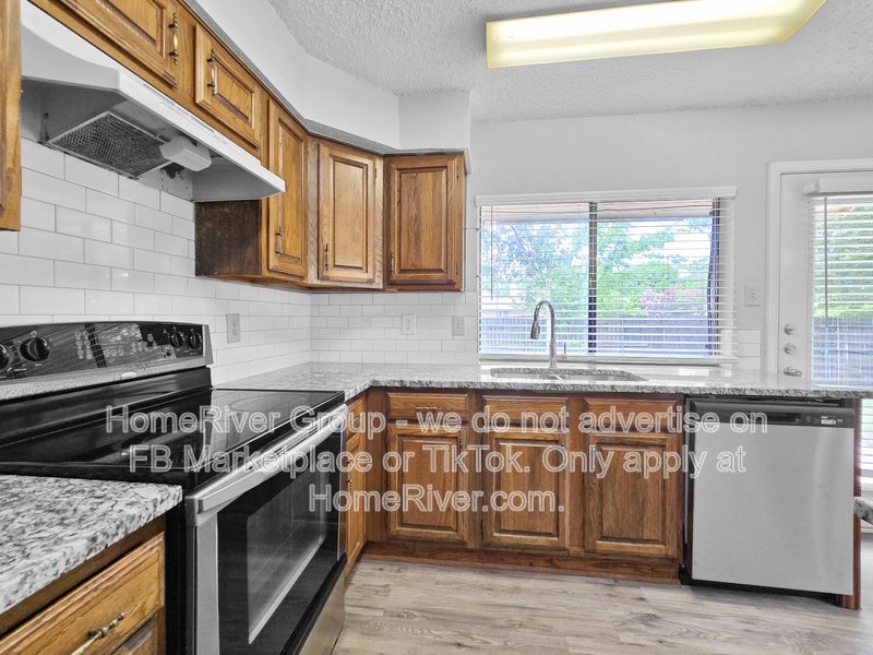 Pet Friendly |  Cozy Fireplace | Fridge | New Carpet property image