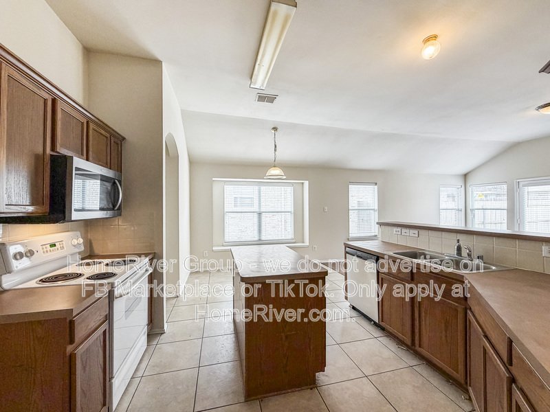 New Oven/Stove | Home Office | Fenced Yard w/ Patio property image