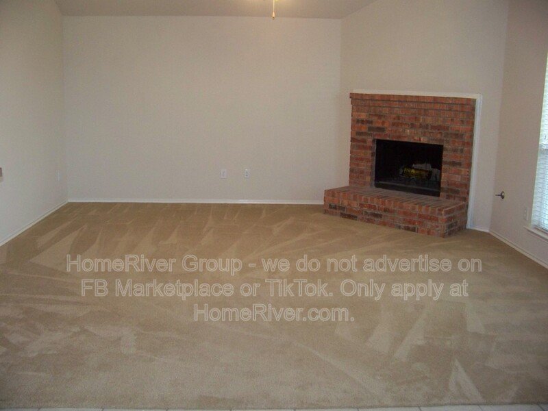 4 BR Home | Fireplace | Fenced Yard | Crosby Elementary property image