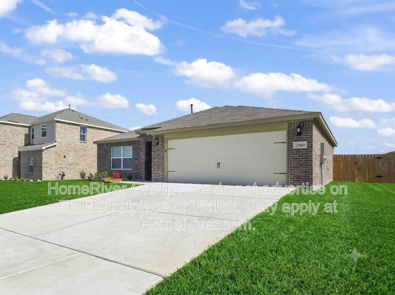 Internet Included | New Construction | Pet Friendly property image