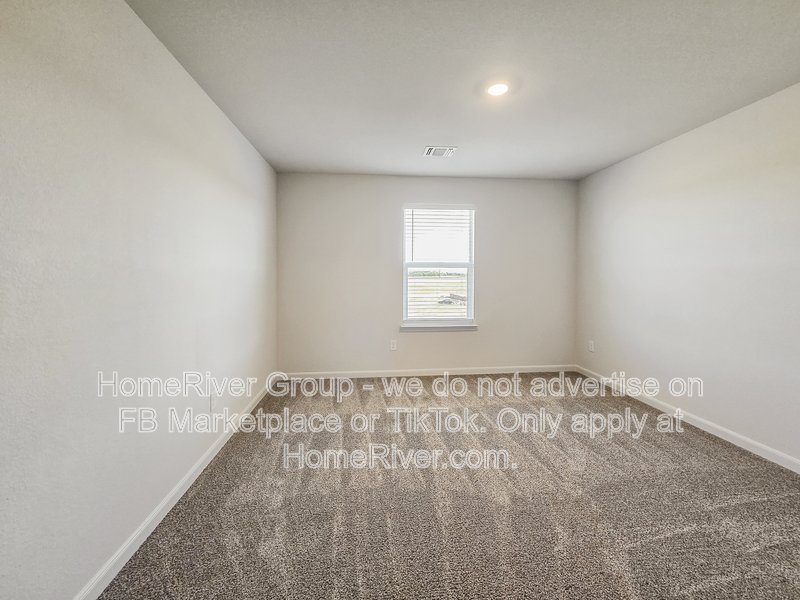 Pet Friendly | Fenced Yard | Internet Included property image