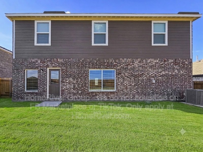 Pet Friendly | Fenced Yard | Internet Included property image