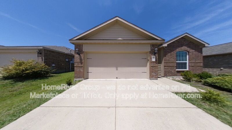 3 BR Home | Attached Garage | Refrigerator property image