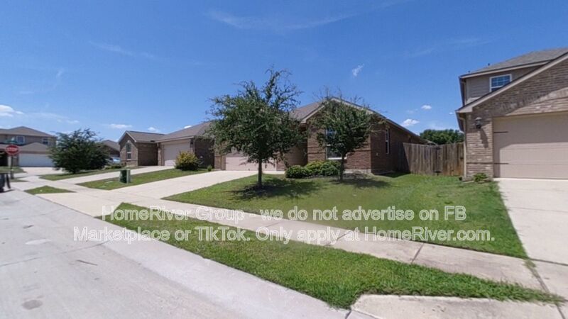 3 BR Home | Attached Garage | Refrigerator property image