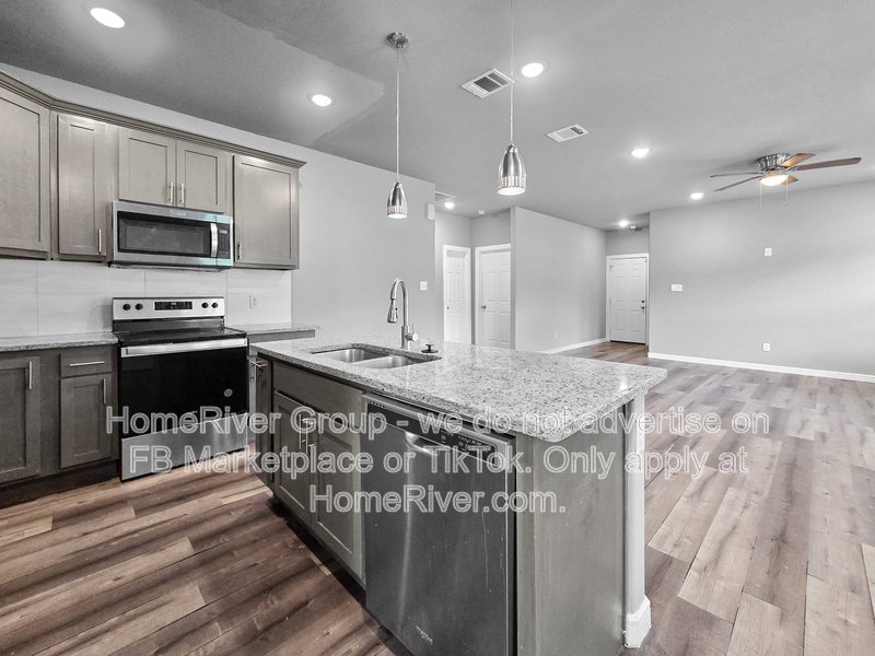 3 BR Home | Quartz Counters | Refrigerator | property image