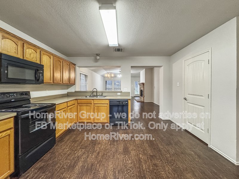 Pet-Friendly | 2-Car Garage | Covered Patio. property image