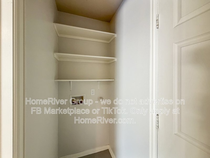 Fur Babies Welcome - Solid Surface Flooring - SS Appliances property image