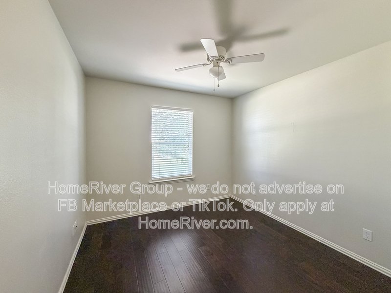 Fur Babies Welcome - Solid Surface Flooring - SS Appliances property image
