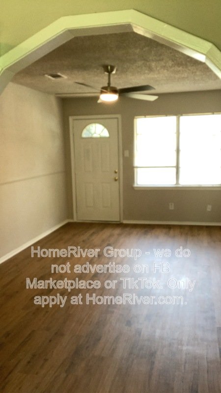 Open floorplan - Great Location - Private backyard property image