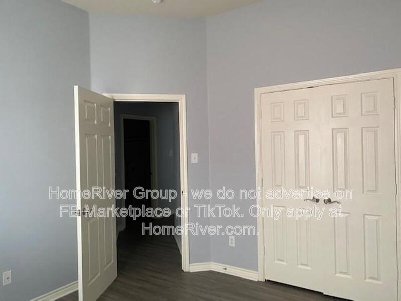 Dedicated Office | SS Appliances | Vaulted Ceilings | Fireplace property image