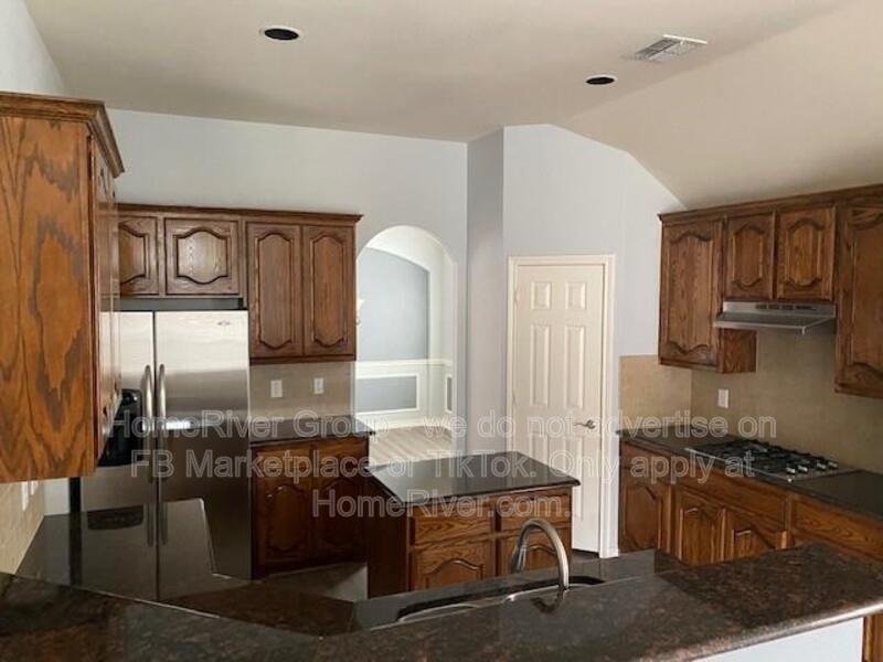 Dedicated Office | SS Appliances | Vaulted Ceilings | Fireplace property image