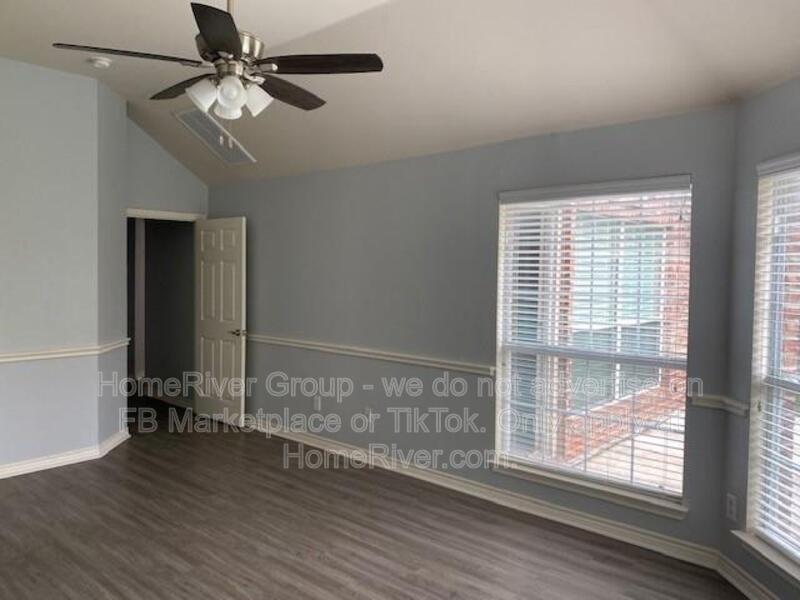 Dedicated Office | SS Appliances | Vaulted Ceilings | Fireplace property image